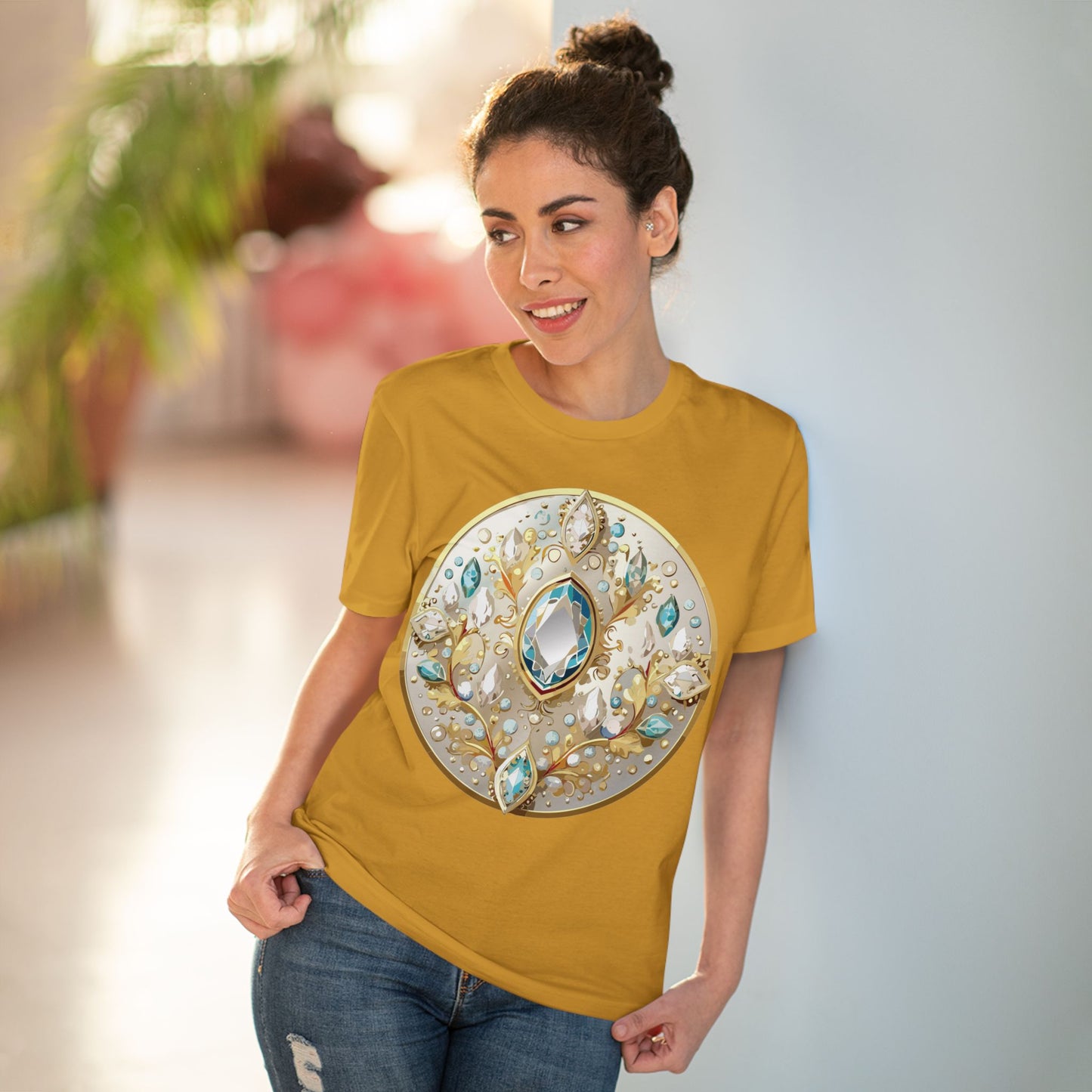 Organic T-shirt with Treasure