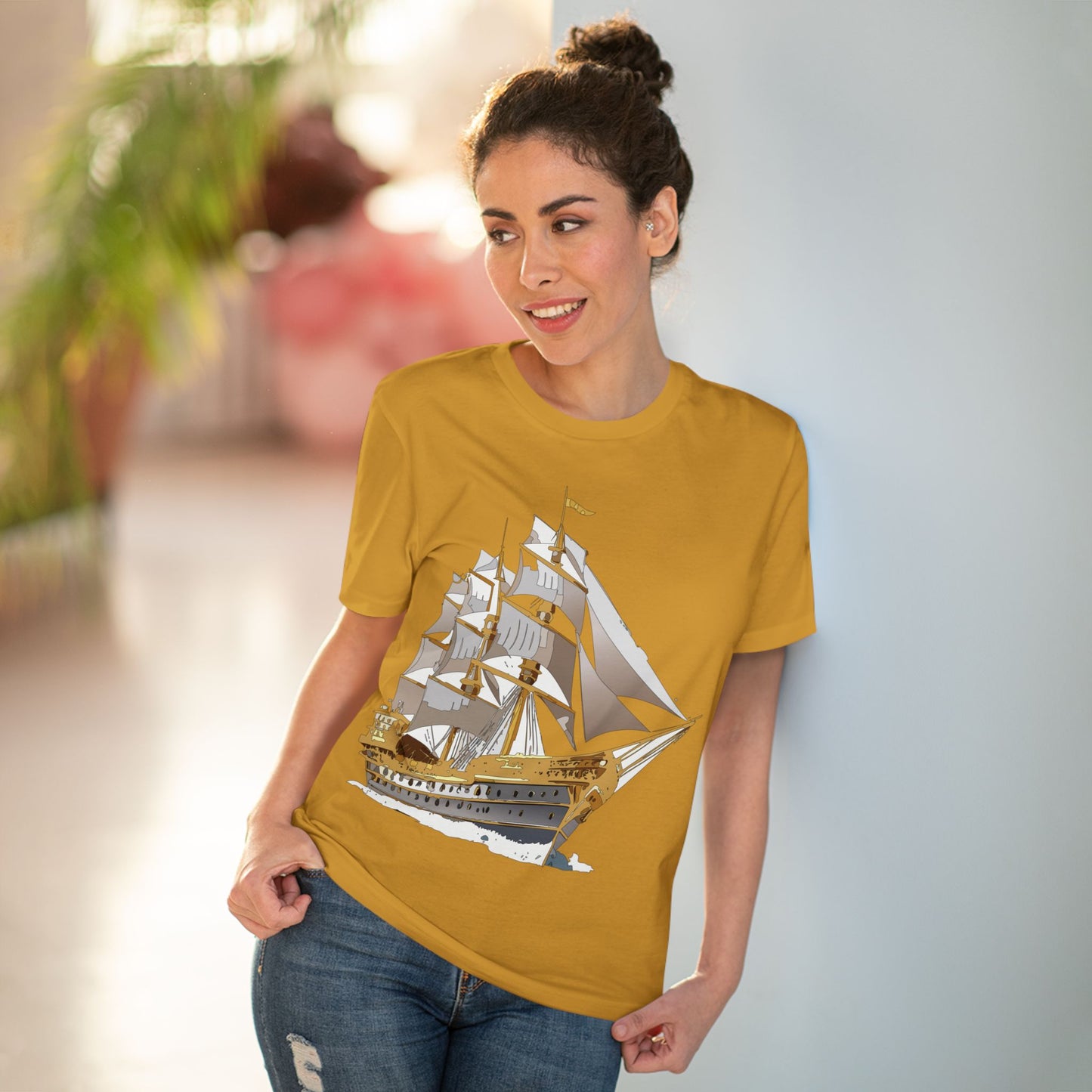 Organic T-shirt with Ship