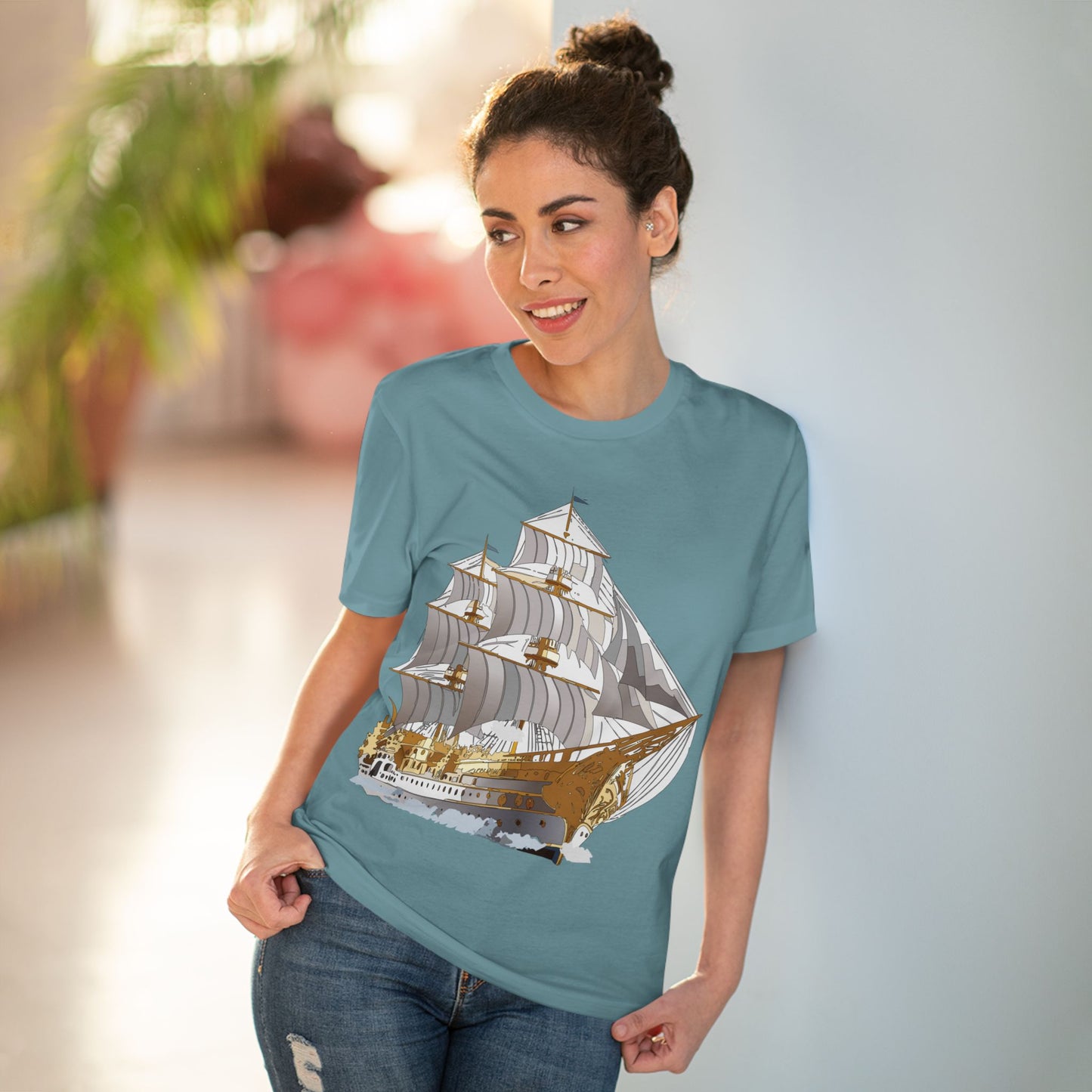 Organic T-shirt with Ship