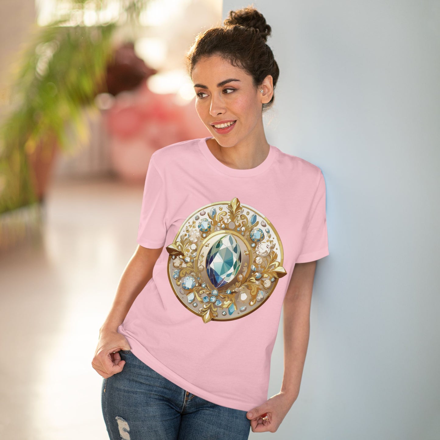 Organic T-shirt with Treasure