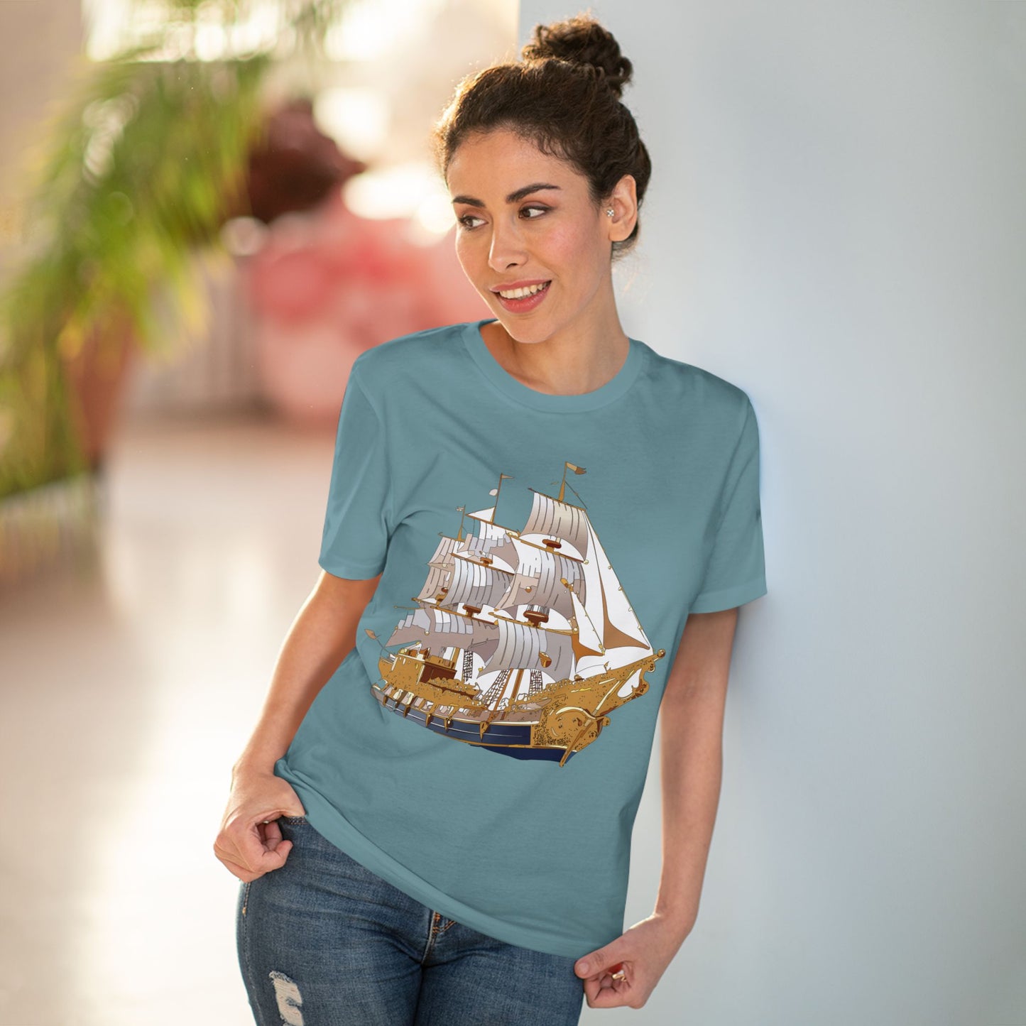 Organic T-shirt with Ship