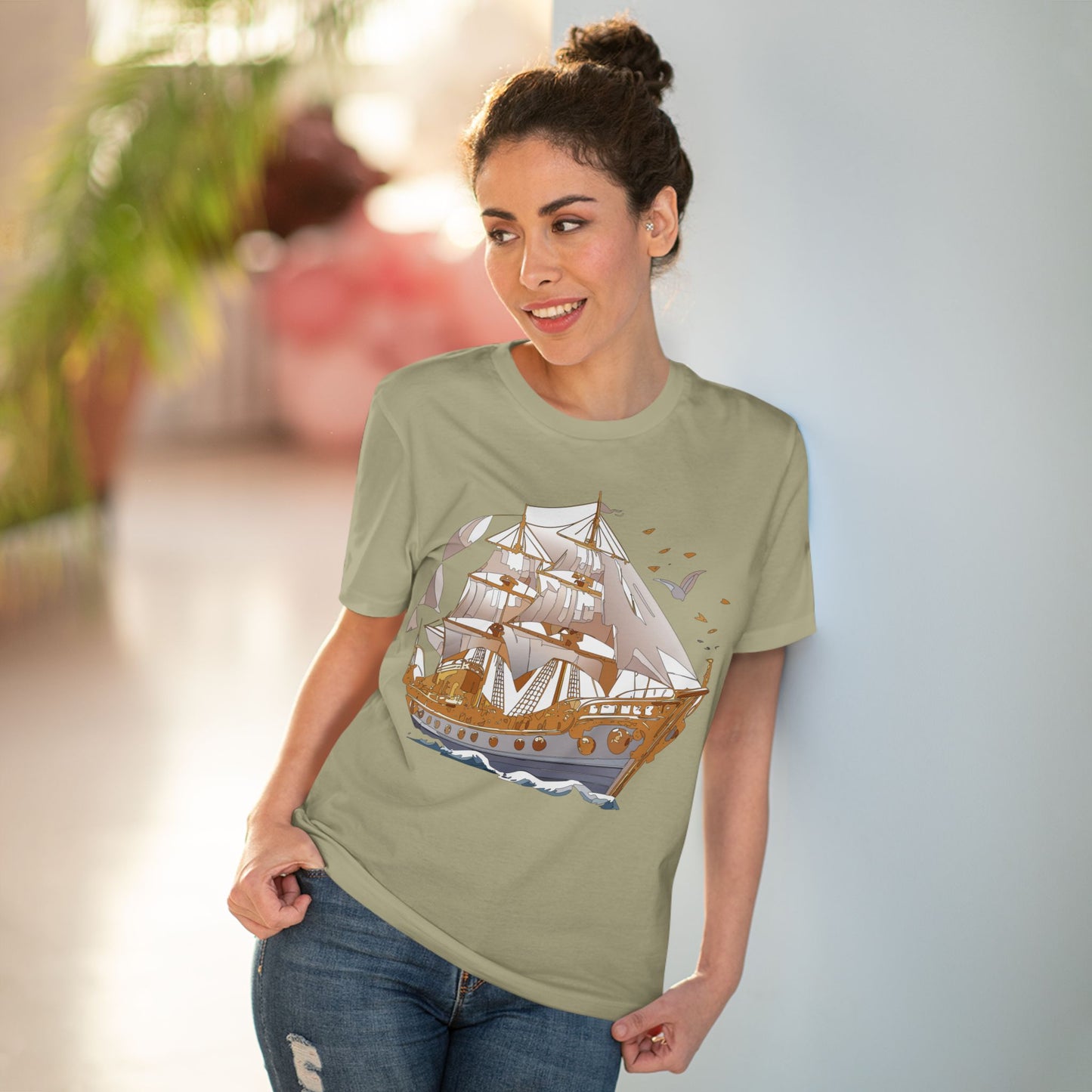 Organic T-shirt with Ship