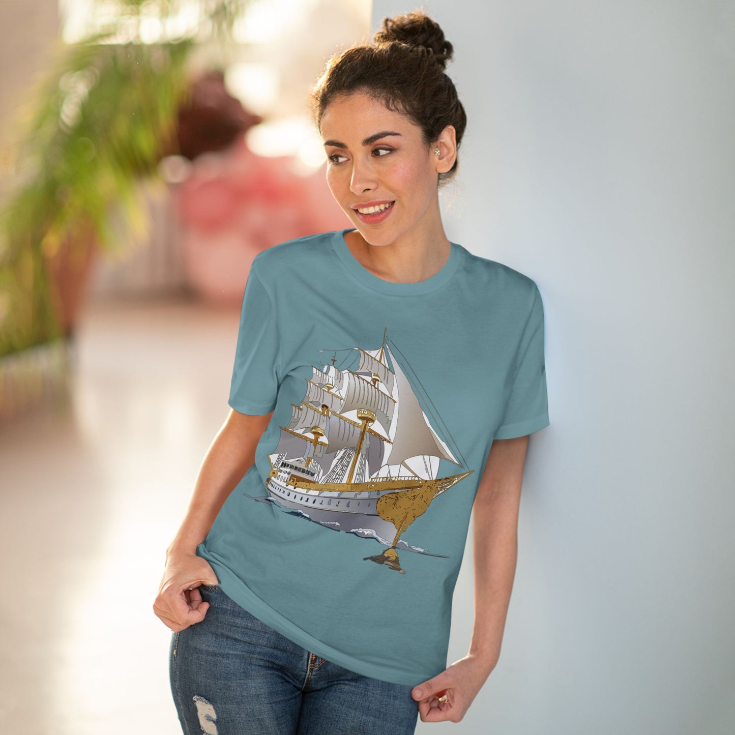 Organic T-shirt with Ship