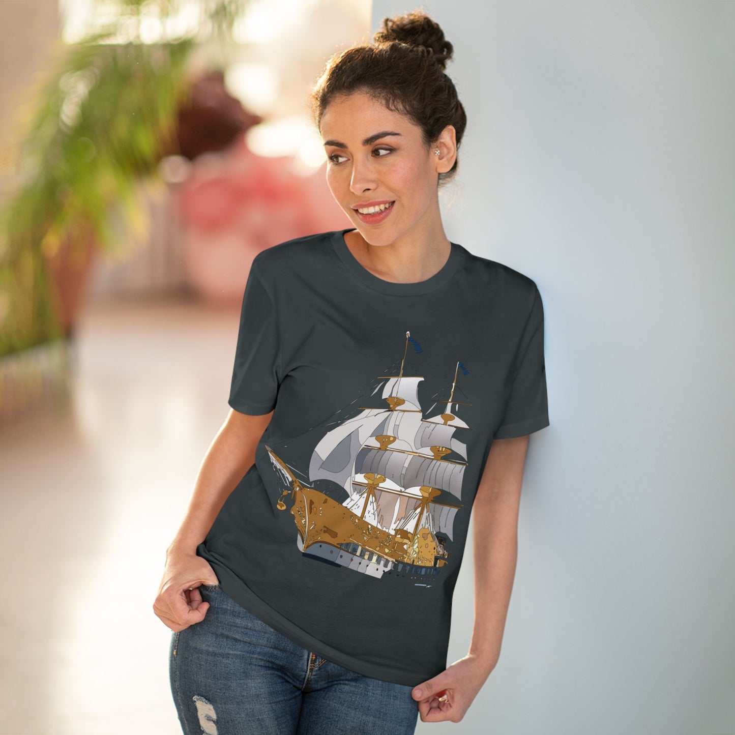 Organic T-shirt with Ship