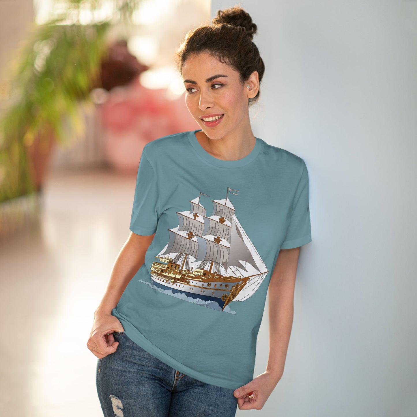 Organic T-shirt with Ship