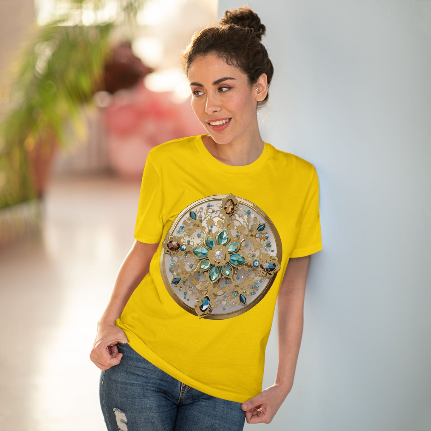 Organic T-shirt with Treasure