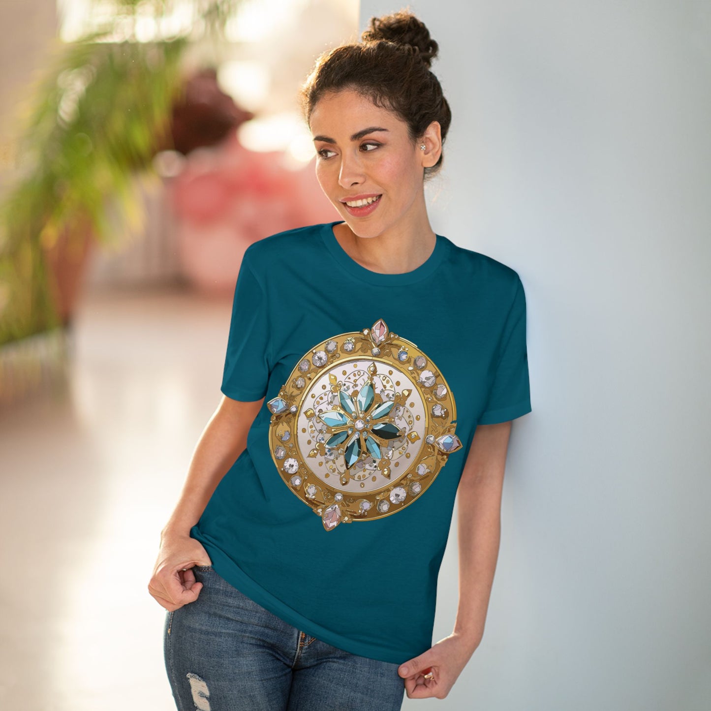 Organic T-shirt with Treasure