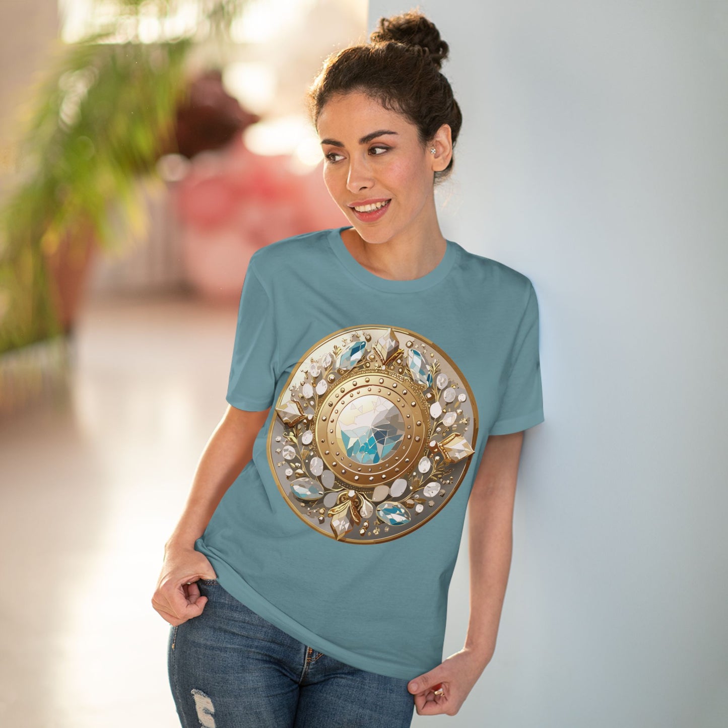 Organic T-shirt with Treasure