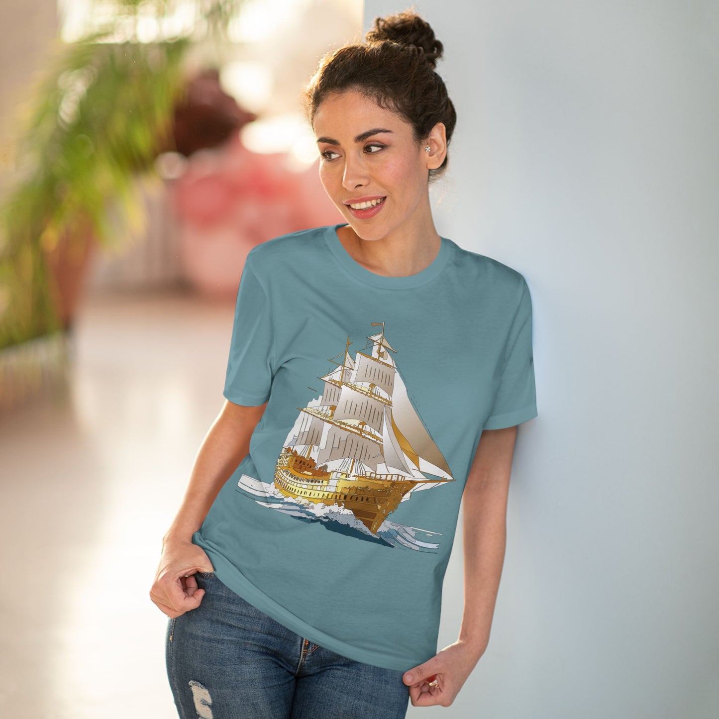 Organic T-shirt with Ship