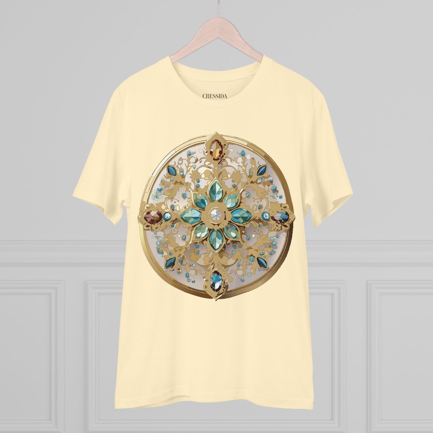 Organic T-shirt with Treasure