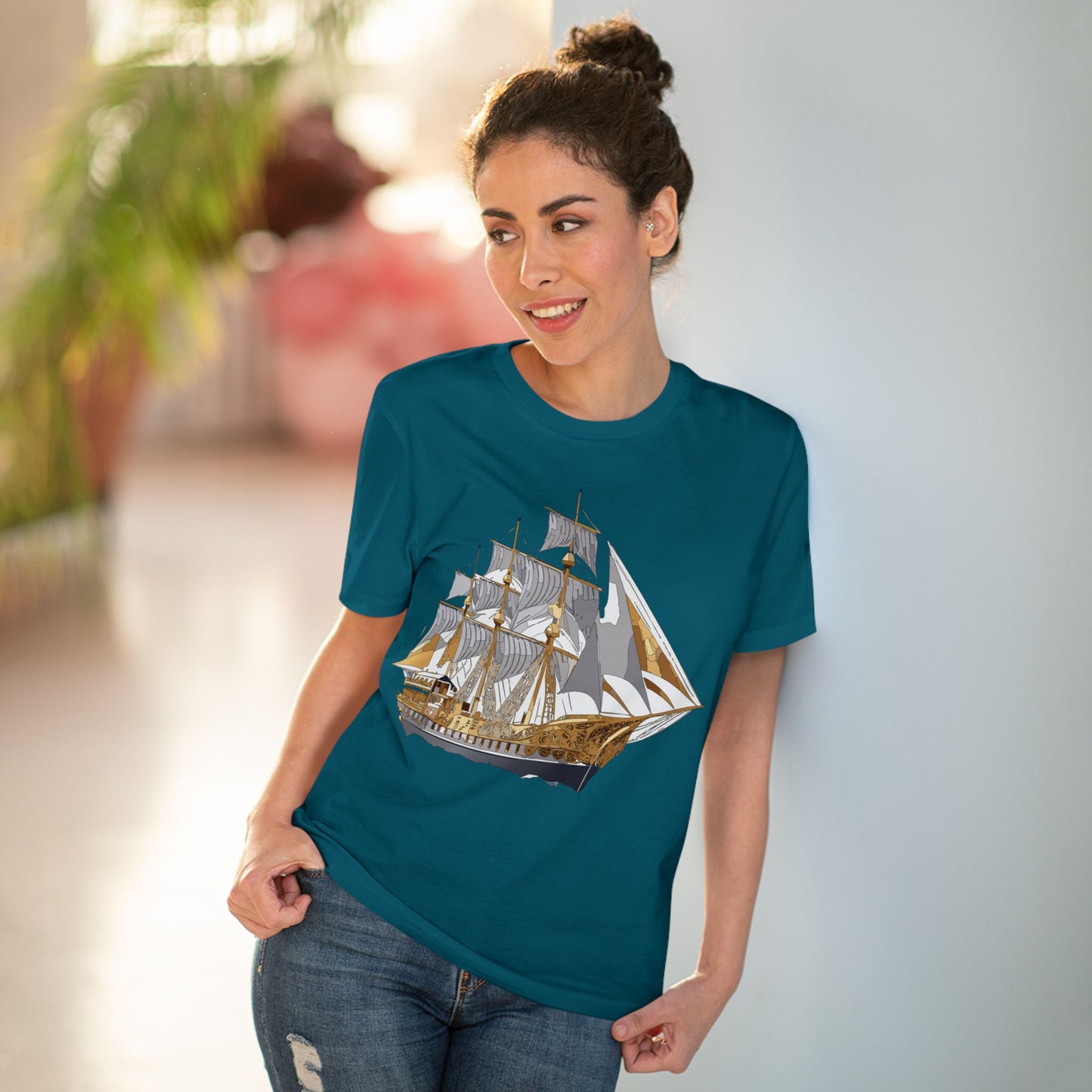 Organic T-shirt with Ship