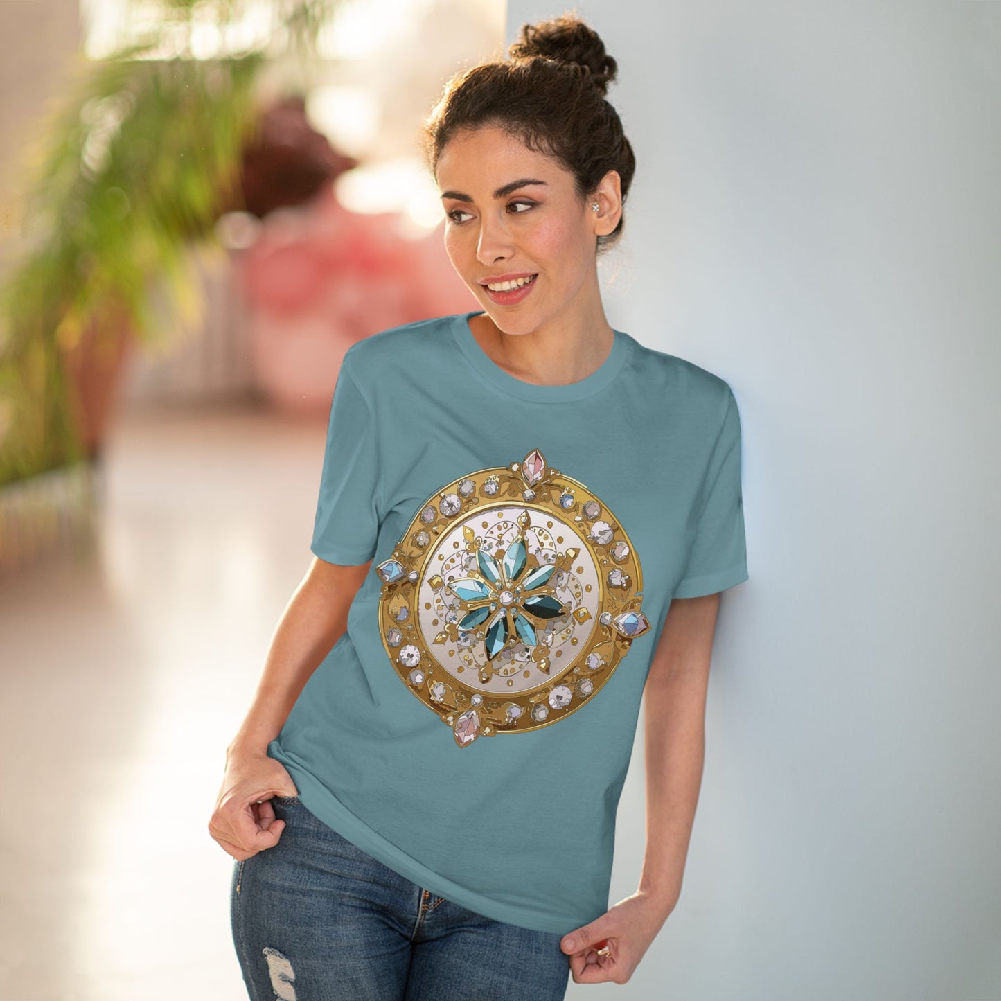 Organic T-shirt with Treasure