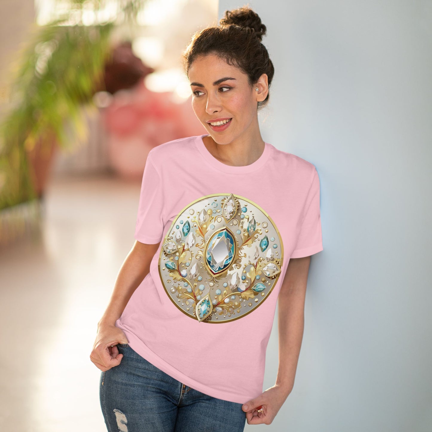 Organic T-shirt with Treasure