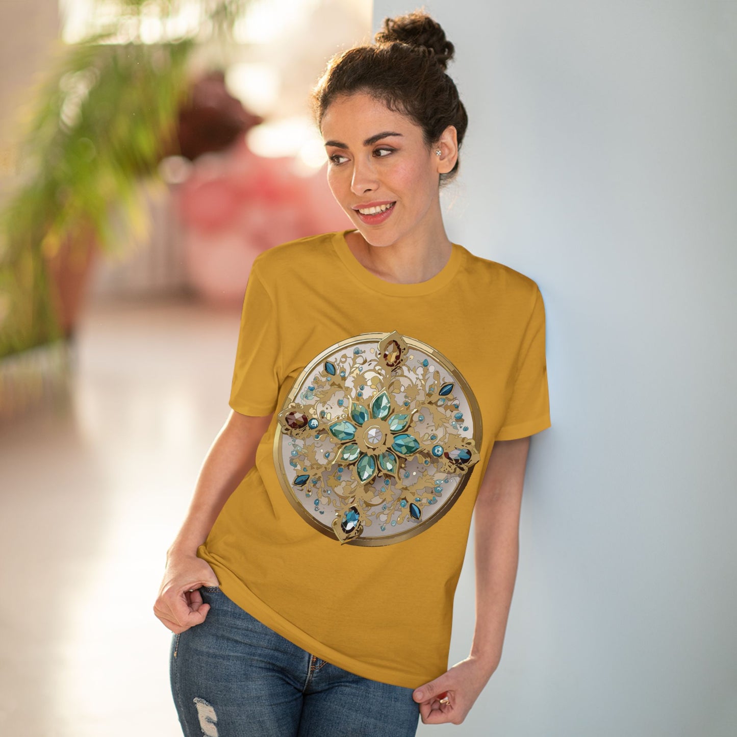 Organic T-shirt with Treasure